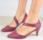Pointed Stiletto Heel Hollowed Sandals Women - Image 4