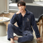 Men's Winter Flannel Pajamas Suit - Image 3