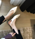 Pointed Shallow Mouth Flat-heeled Shoes For Women - Image 4