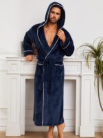 Fashion Men's Flannel Bathrobe Pajamas Women - Image 3