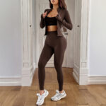 Sporty Fitness Top Yoga Pants Women - Image 4