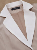 Professional Contrasting-Color Button Elegant Formal Blazer - Image 4